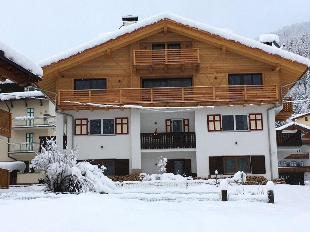 Appartamenti Cesa Soreie By Ama Val Di Fassa Canazei Zewnętrze zdjęcie